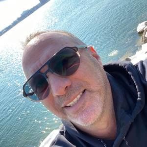 Meet your Posher, Ahmad